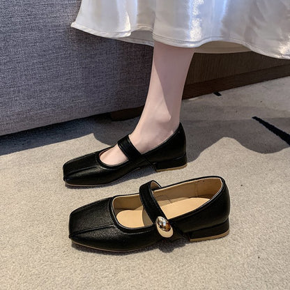 Elegantní Ortopedické Boty s Unikátním Designem
