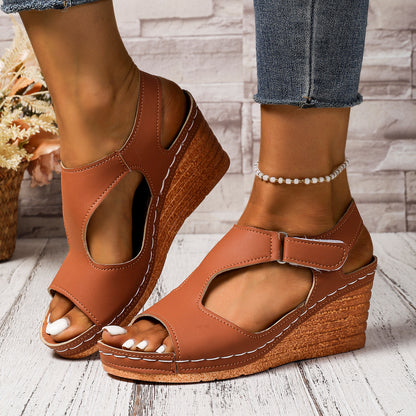 Elegantní Ortopedické Sandály pro Každý Krok