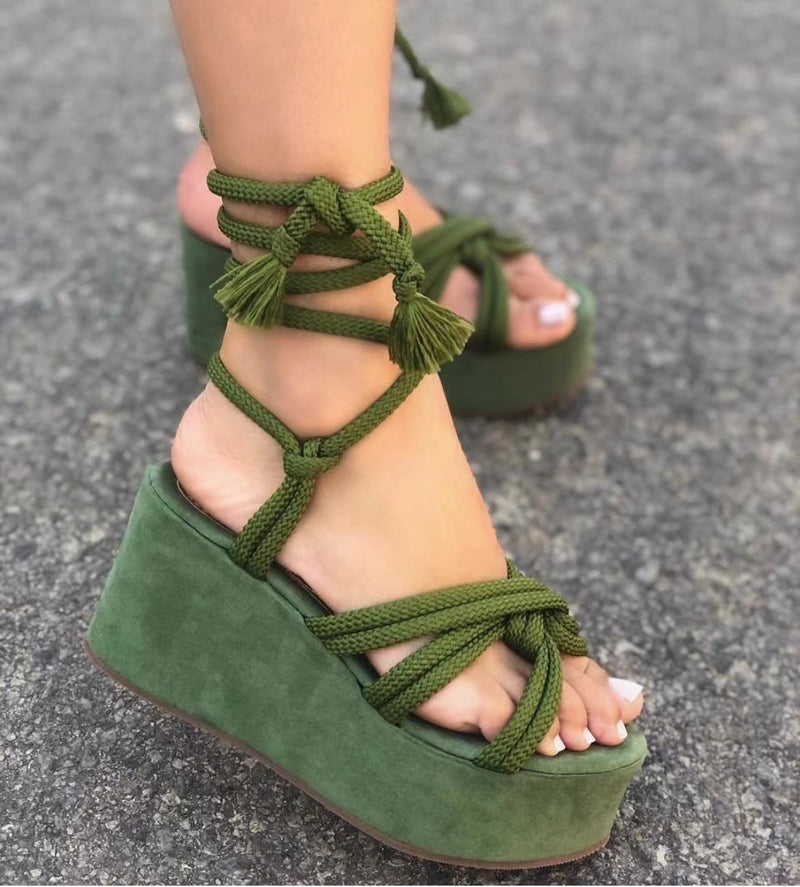 Krásně Zpracované Ortopedické Sandály