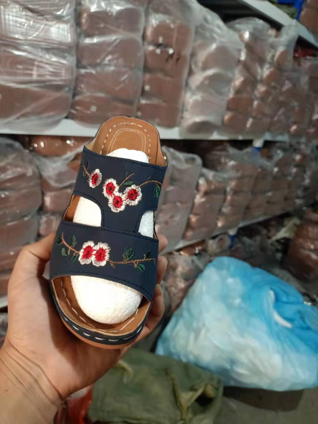 Elegantní Ortopedické Sandály pro Každý Krok