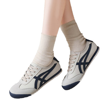 Půvabné Ortopedické Tenisky pro Moderní Vzhled