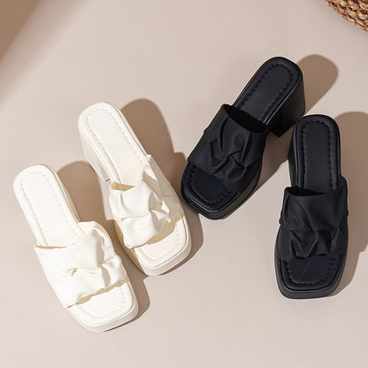 Elegantní Ortopedické Sandály s Unikátním Designem