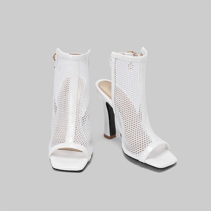 Elegantní Ortopedické Kozačky s Unikátním Designem