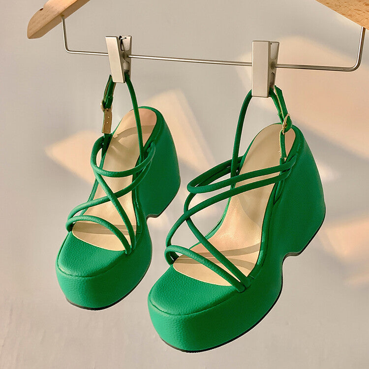 Elegantní Ortopedické Sandály pro Každý Krok