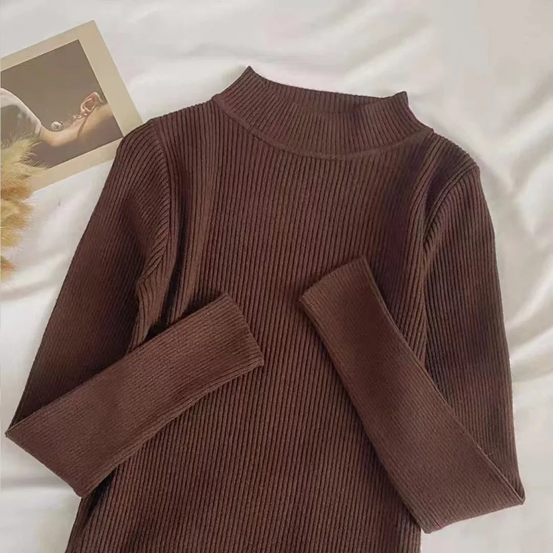 Elegantně navržený Svetr