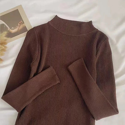 Elegantně navržený Svetr