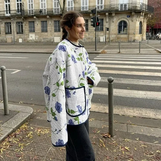 Luxusní a půvabný Bunda