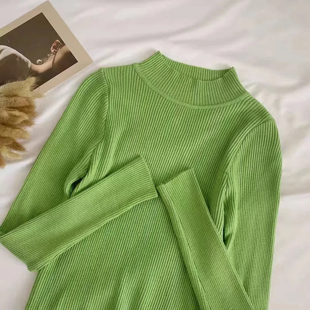 Elegantně navržený Svetr