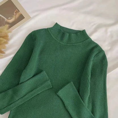 Elegantně navržený Svetr