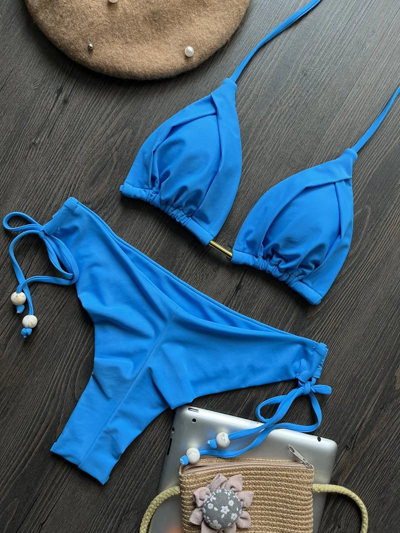 Svůdný a vytříbený Bikiny