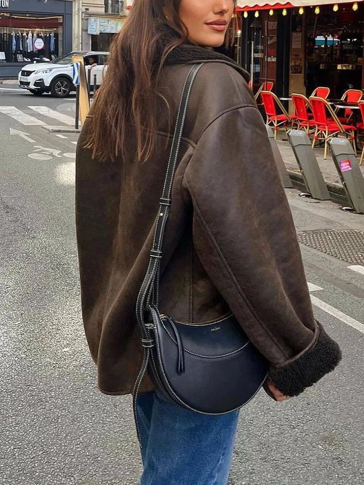 Klasicky navržený Bunda