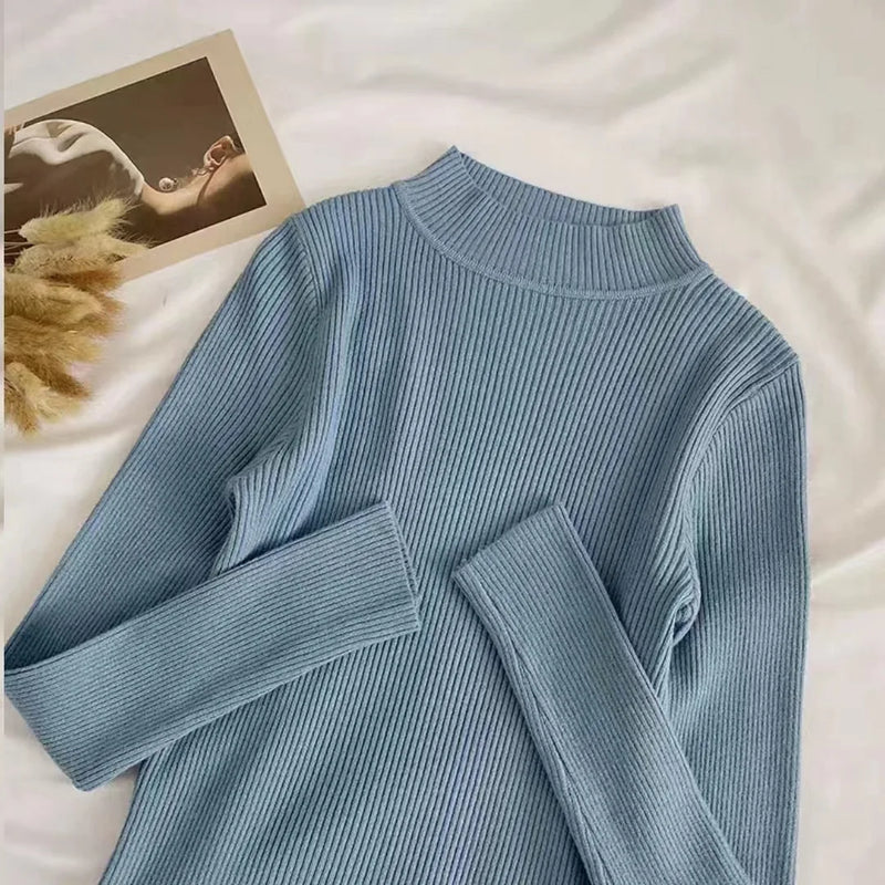 Elegantně navržený Svetr