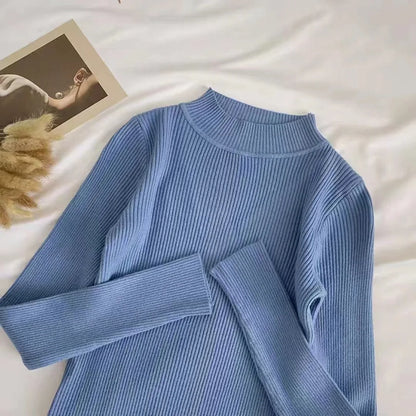 Elegantně navržený Svetr