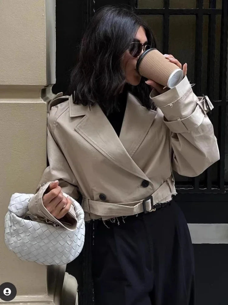 Elegantně navržený Bunda