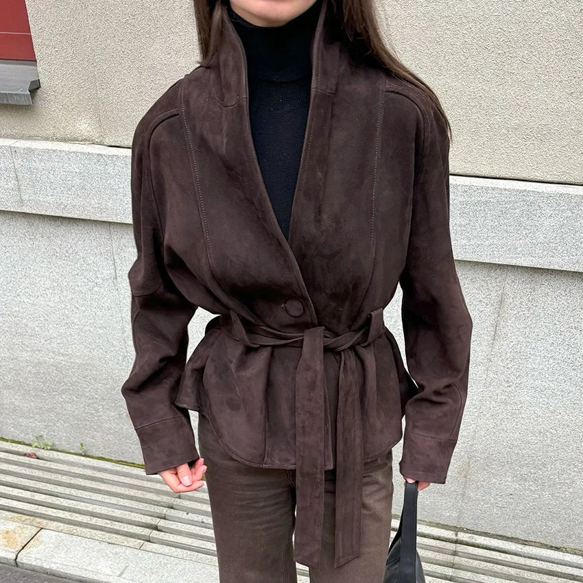 Elegantní a pohodlný Bunda