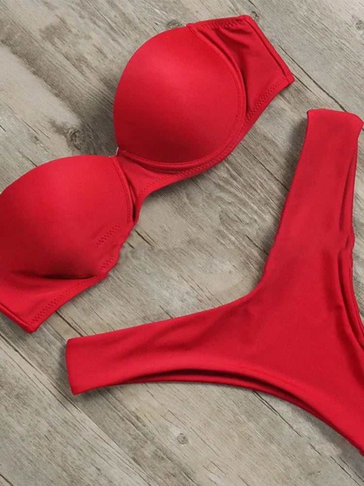 Stylový bez námahy Bikiny