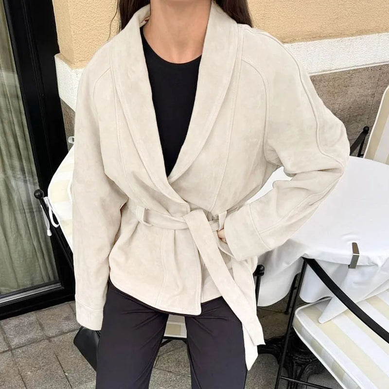 Elegantní a pohodlný Bunda