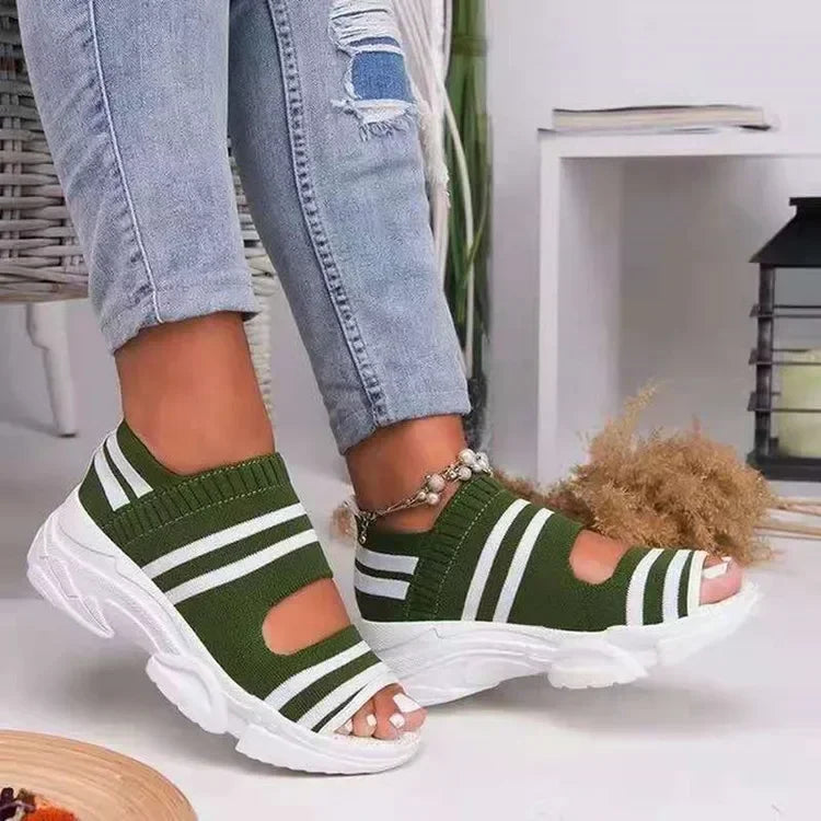 Podpůrné a stylové ortopedické Sandály
