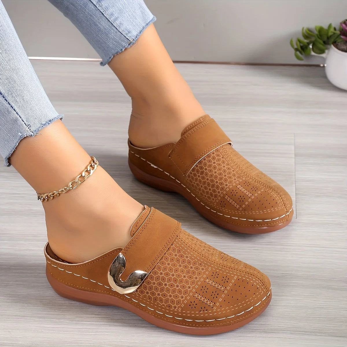 Elegantní a podpůrné ortopedické Sandály