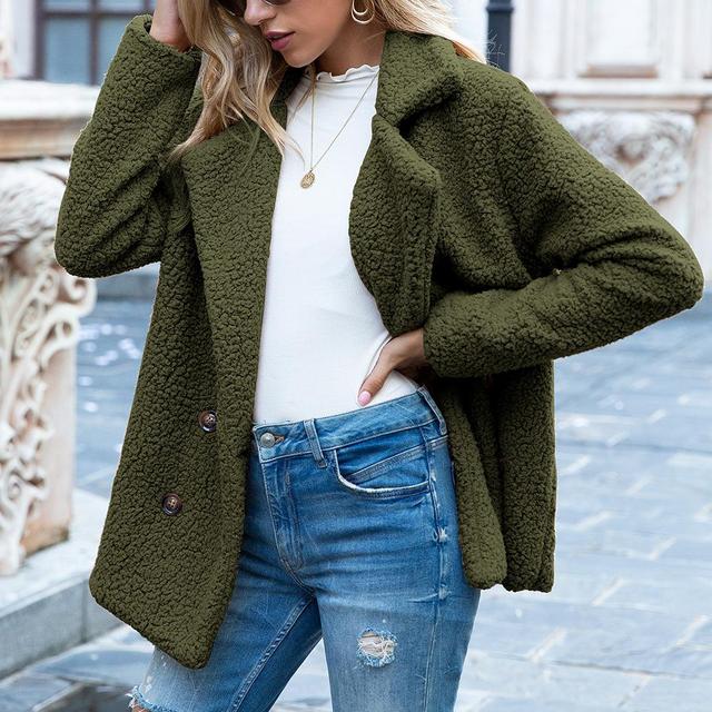 Bunda v nadčasovém vintage stylu