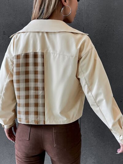 Bunda v nadčasovém vintage stylu