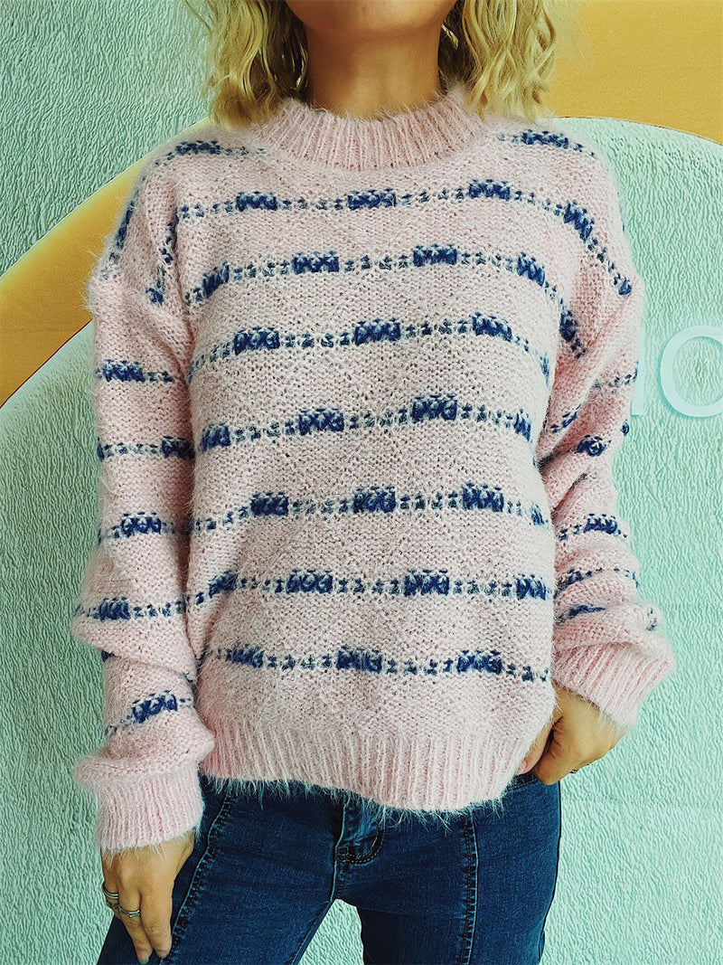Půvabně navržený Svetr