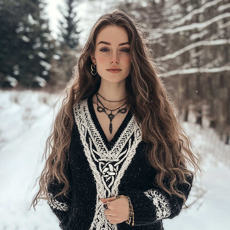 Klasicky navržený Svetr