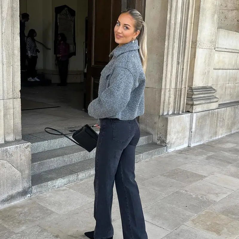 Bunda v nadčasovém vintage stylu