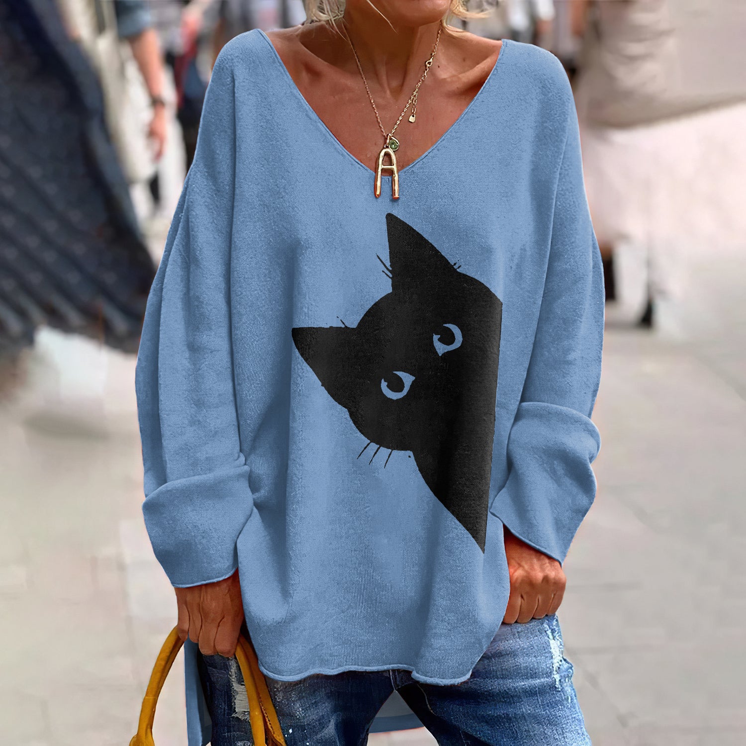 Women's Classic Peek-A-Boo Hiding Black Cat Painting Print Long Sleeve T-Shirt elevenforest