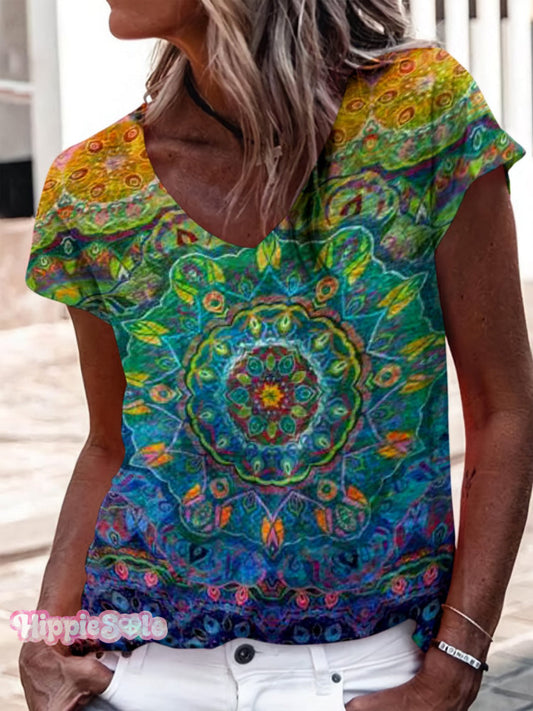 Vintage Mandala Print Women's V-neck Casual T-Shirt