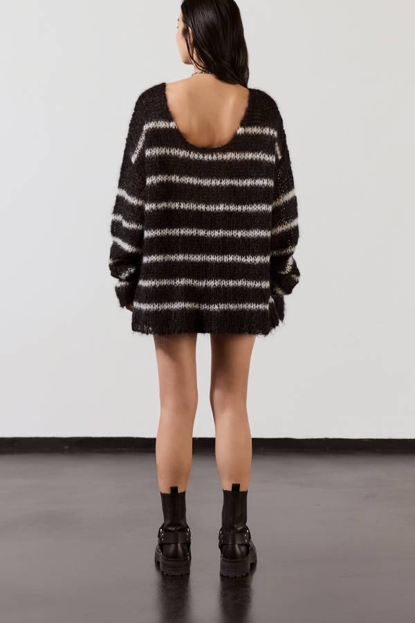 Svetr inspirovaný vintage